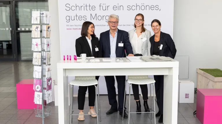 Ausstellungstand von der L-Bank