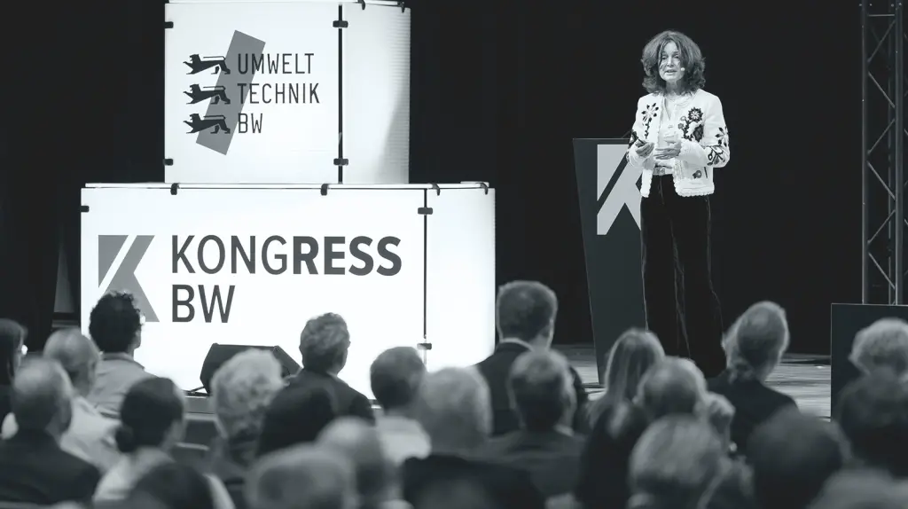 Referentin auf dem KongressBW