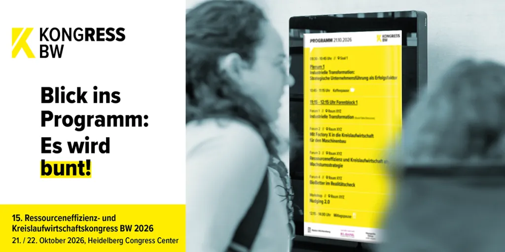 Im Bild eine Frau die auf ein Info-Display schaut. Der Text: Blick ins Programm, es wird bunt